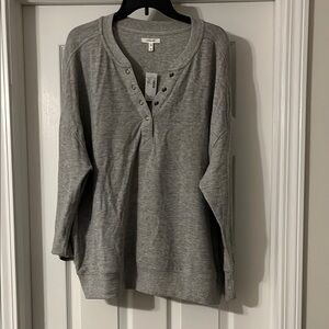 Maurice’s- Gray Women's Henley - Size 1X - NWT